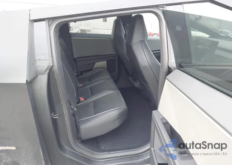 2025 Tesla Cybertruck All-Wheel Drive from USA, damaged, VIN 7G2CEHED7SA067895